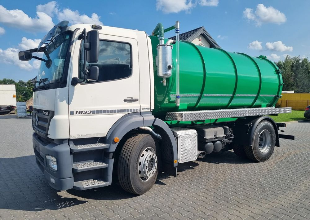 Mercedes-Benz Axor 1829 1833 - Garbage truck: picture 1 Mercedes-Benz Axor 1829 1833 - Garbage truck: picture 1