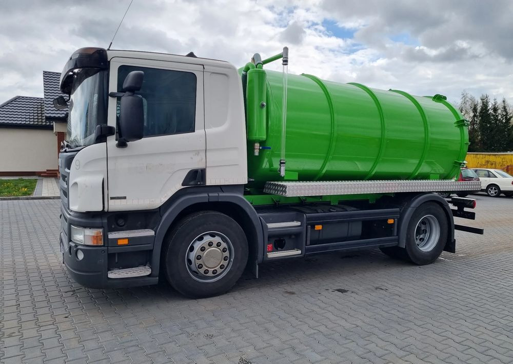 Scania P360 - Garbage truck: picture 1 Scania P360 - Garbage truck: picture 1