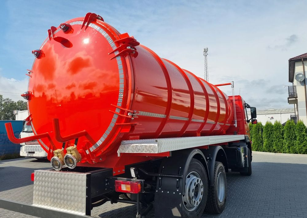 Volvo FM 410 - Garbage truck: picture 3 Volvo FM 410 - Garbage truck: picture 3