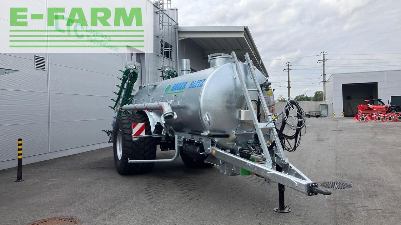Bauer p 92 mit bomech up 10,5 schleppschuhverteiler - Slurry tanker: picture 1 Bauer p 92 mit bomech up 10,5 schleppschuhverteiler - Slurry tanker: picture 1
