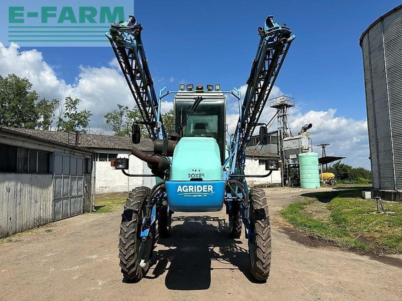 Berthoud boxer 3000r - Trailed sprayer: picture 3 Berthoud boxer 3000r - Trailed sprayer: picture 3