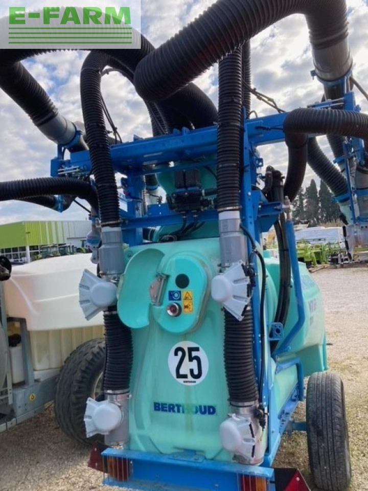 Berthoud win air - Trailed sprayer: picture 5 Berthoud win air - Trailed sprayer: picture 5