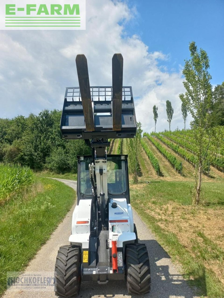 Bobcat l 28 e - Mini excavator: picture 2 Bobcat l 28 e - Mini excavator: picture 2
