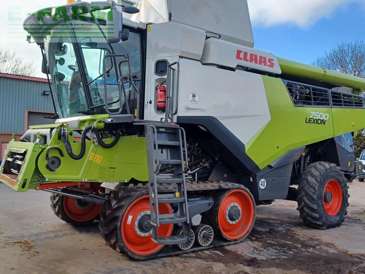 CLAAS LEXION 7500 TT - Combine harvester: picture 2 CLAAS LEXION 7500 TT - Combine harvester: picture 2