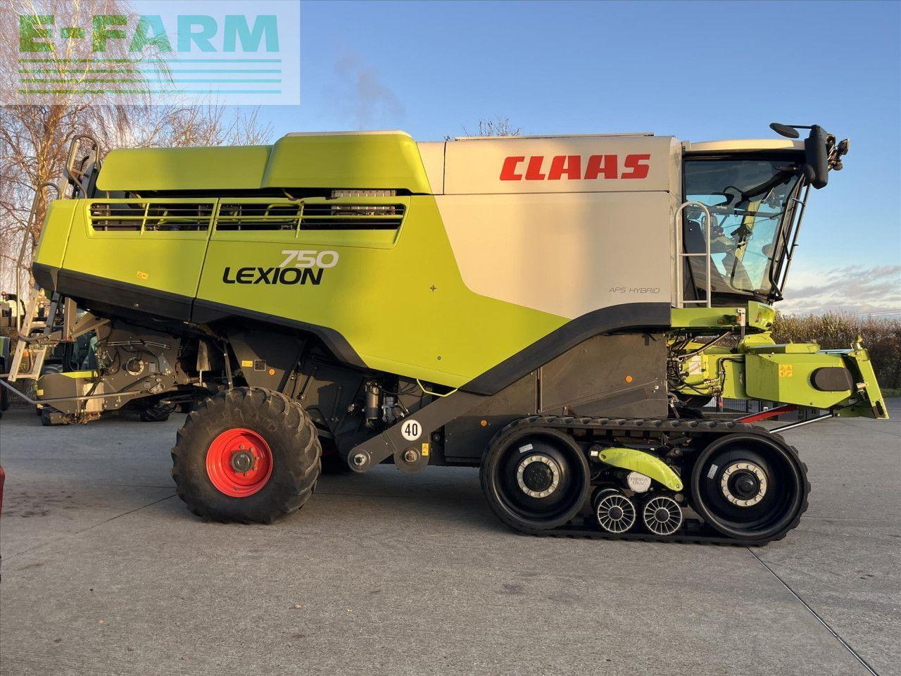 CLAAS LEXION 750TT - Combine harvester: picture 4 CLAAS LEXION 750TT - Combine harvester: picture 4