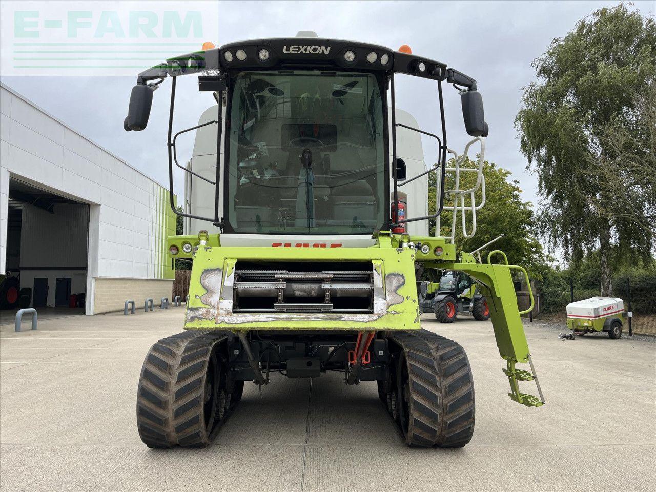CLAAS LEXION 760TT - Combine harvester: picture 2 CLAAS LEXION 760TT - Combine harvester: picture 2