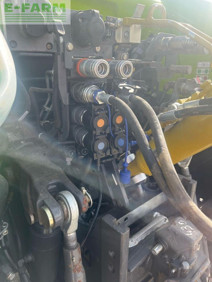 CLAAS arion 430 cis+ - Farm tractor: picture 3 CLAAS arion 430 cis+ - Farm tractor: picture 3