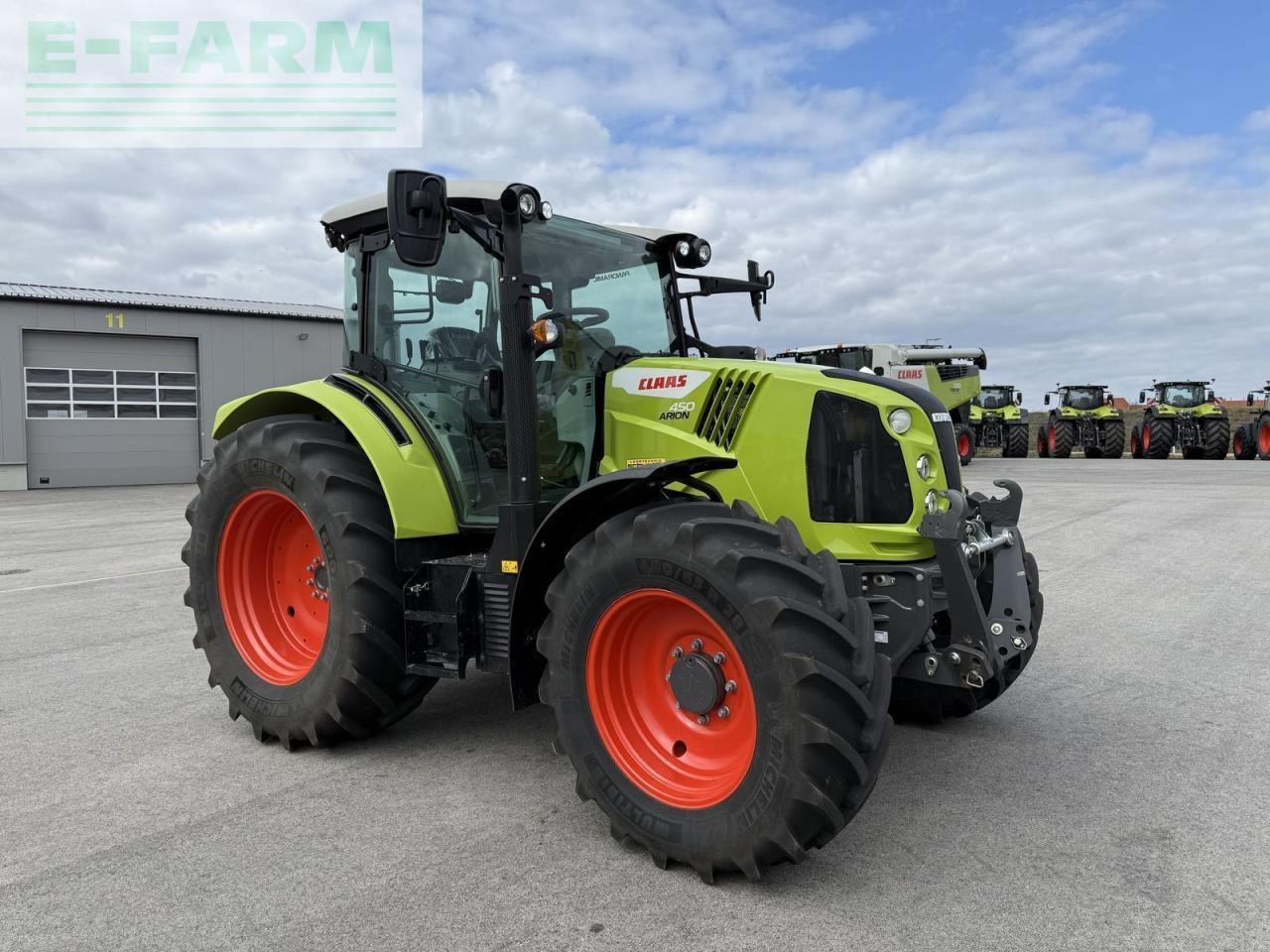 CLAAS arion 450 stage v (cis) CIS - Farm tractor: picture 1 CLAAS arion 450 stage v (cis) CIS - Farm tractor: picture 1