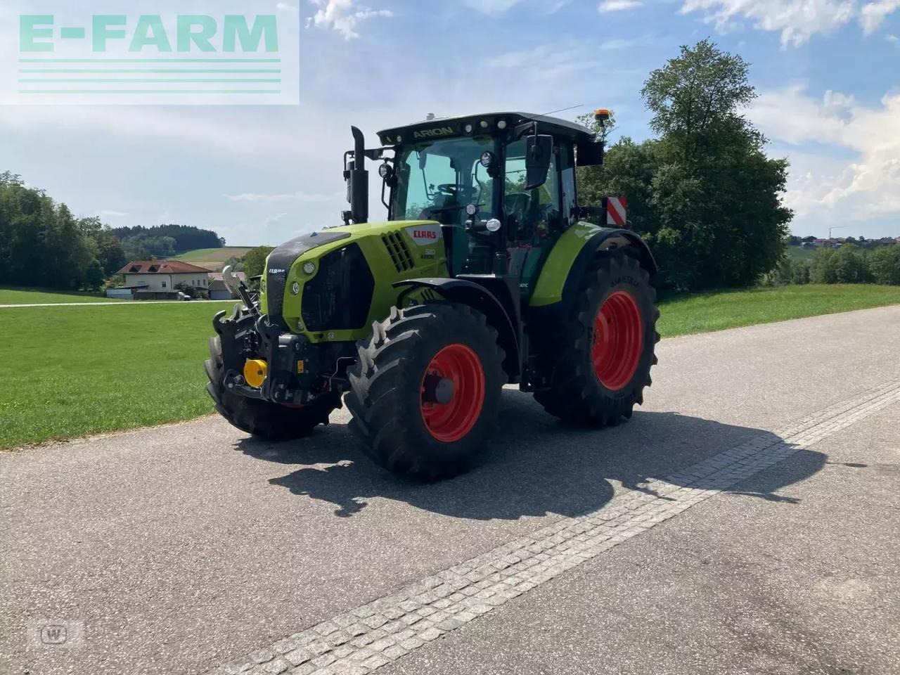 CLAAS arion 530 cmatic CMATIC - Farm tractor: picture 1 CLAAS arion 530 cmatic CMATIC - Farm tractor: picture 1