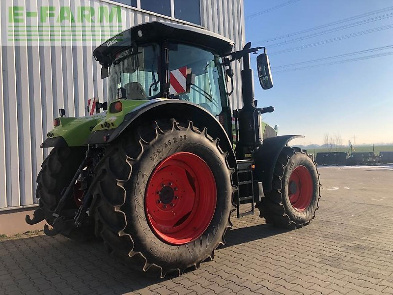 CLAAS arion 550 cm cis+ CIS - Farm tractor: picture 2 CLAAS arion 550 cm cis+ CIS - Farm tractor: picture 2
