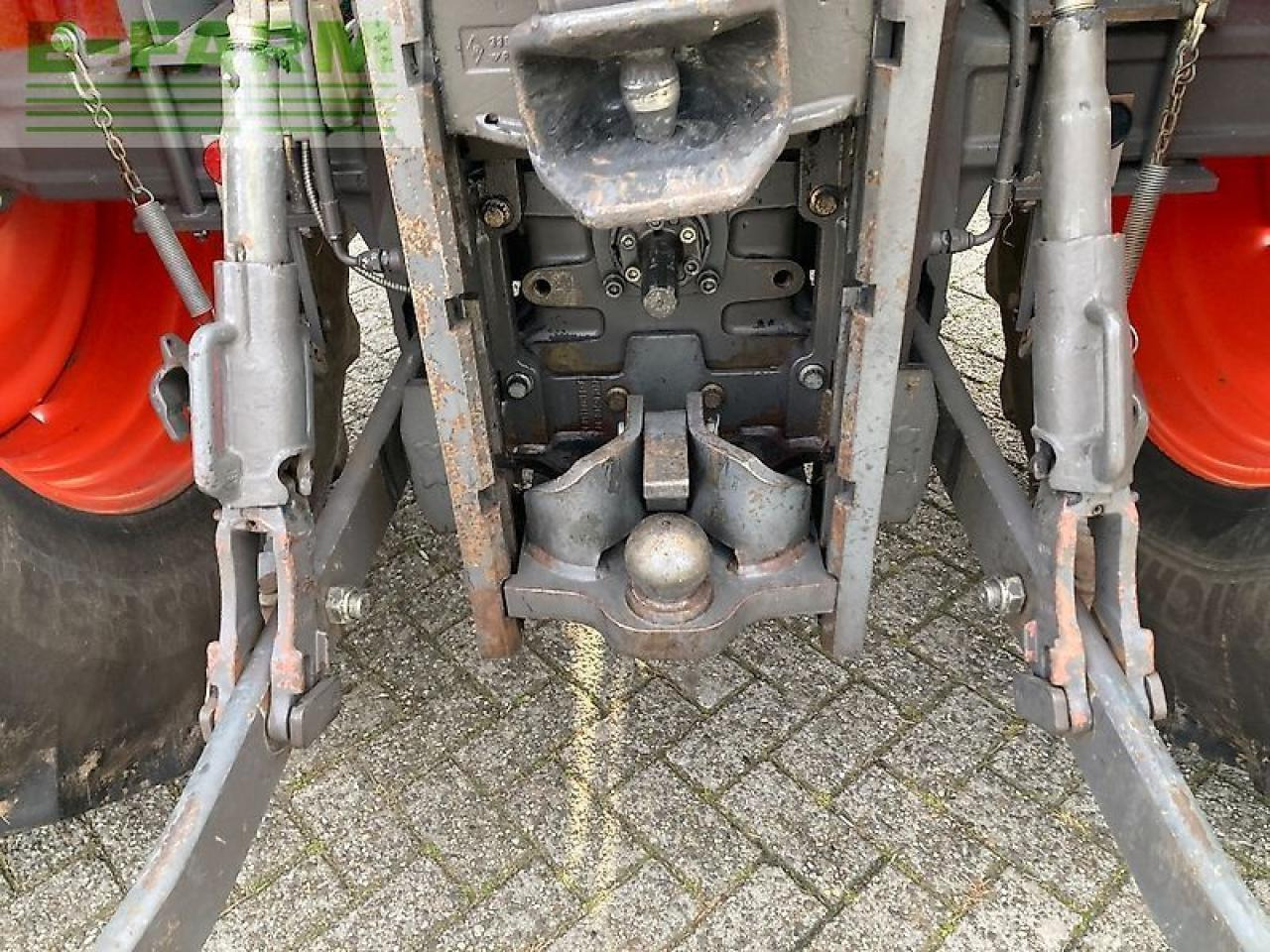 CLAAS arion 620 cis CIS - Farm tractor: picture 4 CLAAS arion 620 cis CIS - Farm tractor: picture 4