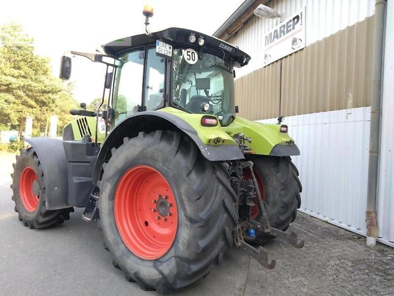 CLAAS arion 640 - Farm tractor: picture 5 CLAAS arion 640 - Farm tractor: picture 5