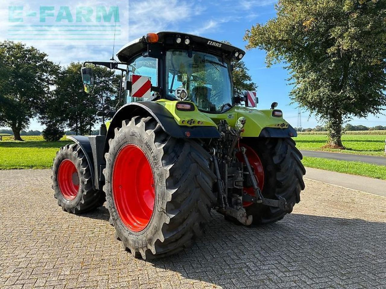 CLAAS arion 660 cebis - Farm tractor: picture 5 CLAAS arion 660 cebis - Farm tractor: picture 5