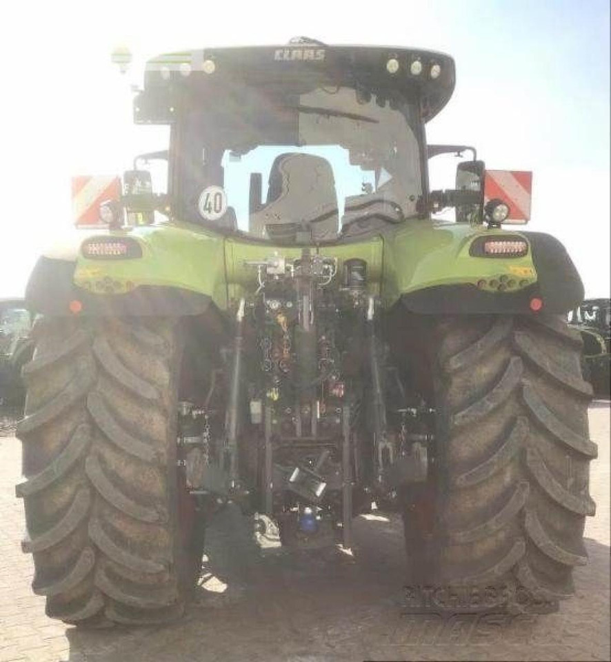 CLAAS axion 870 - Farm tractor: picture 5 CLAAS axion 870 - Farm tractor: picture 5