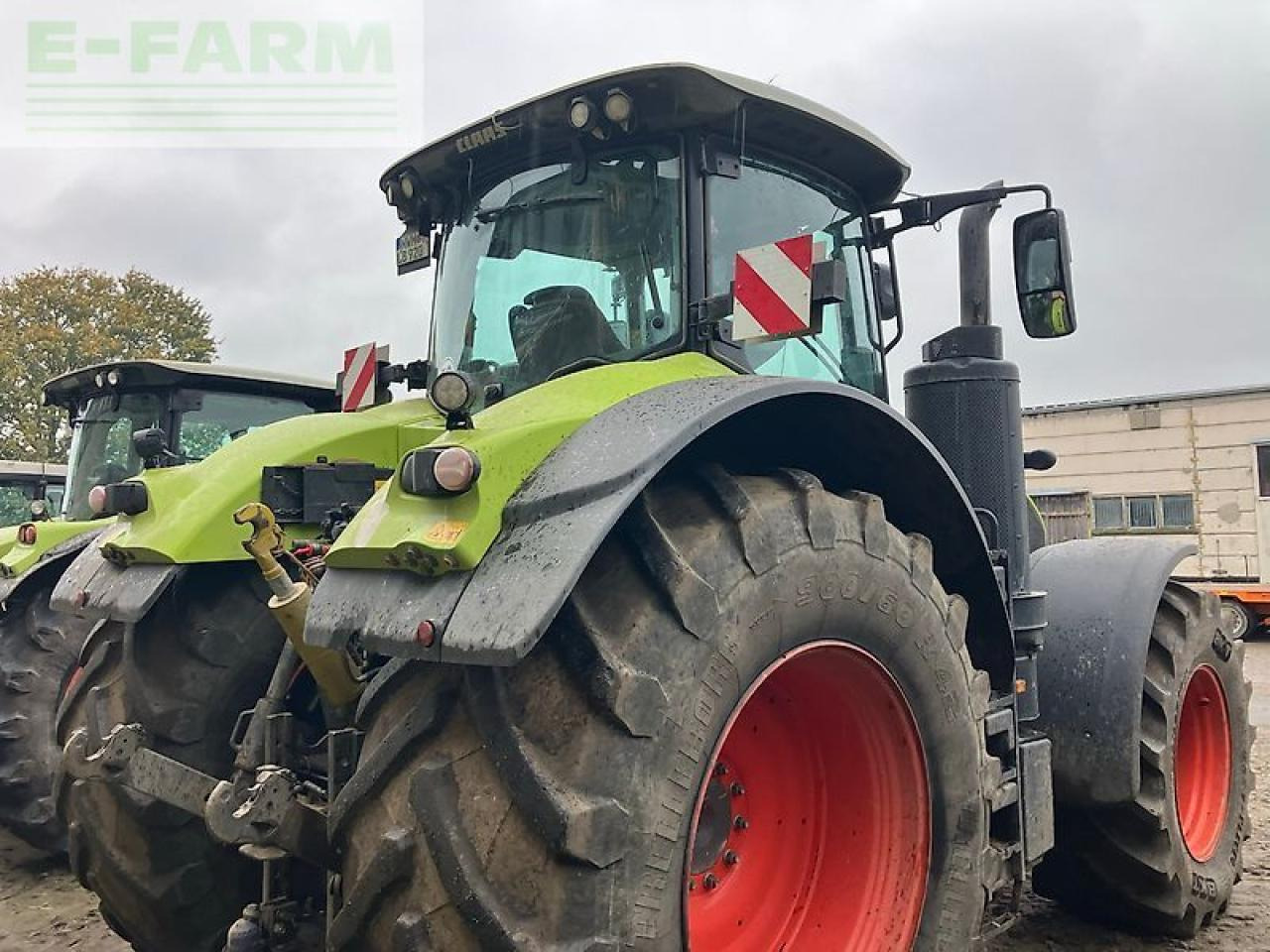 Farm tractor CLAAS axion 920: picture 10