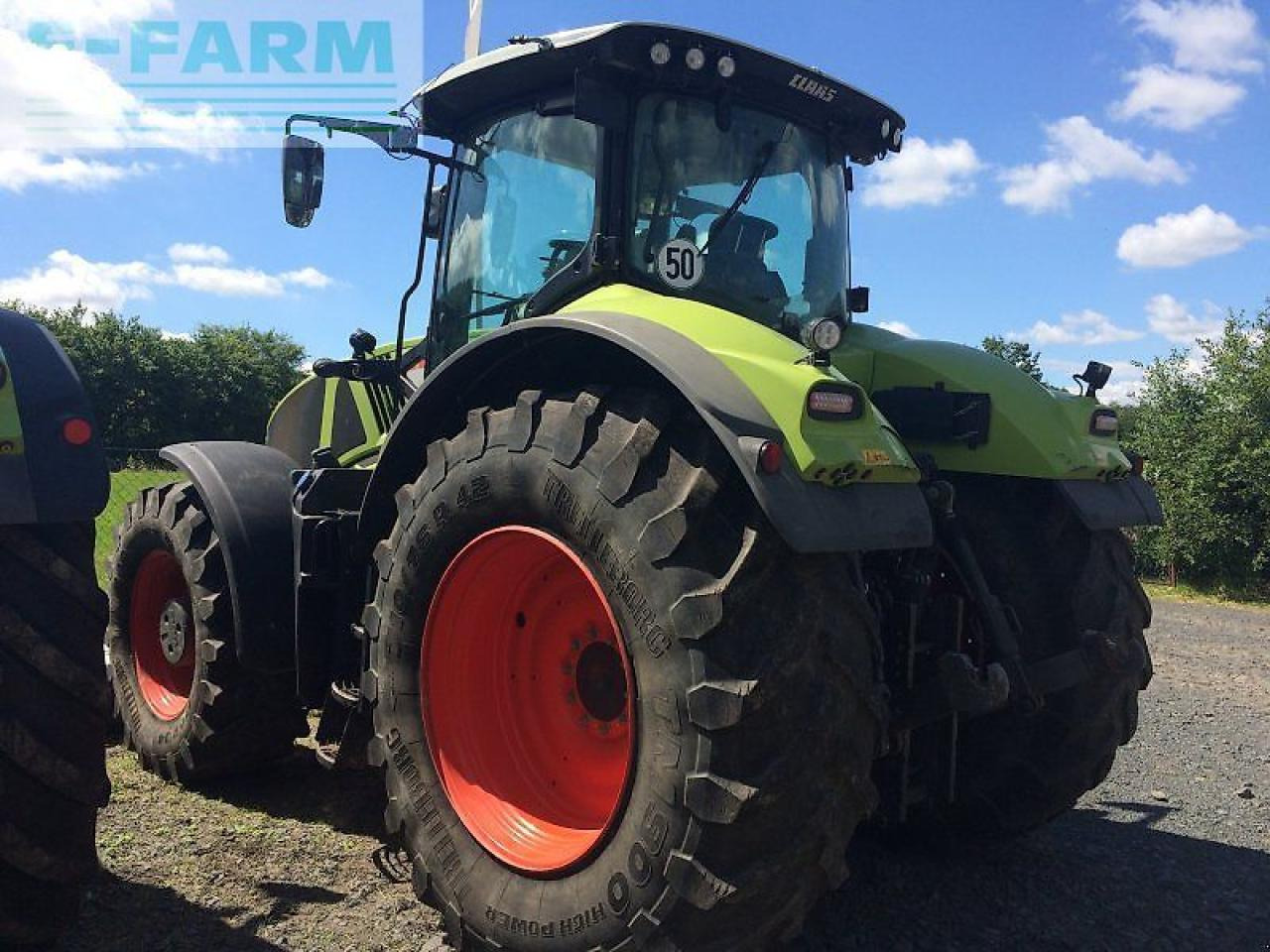CLAAS axion 930 c-matic - Farm tractor: picture 2 CLAAS axion 930 c-matic - Farm tractor: picture 2