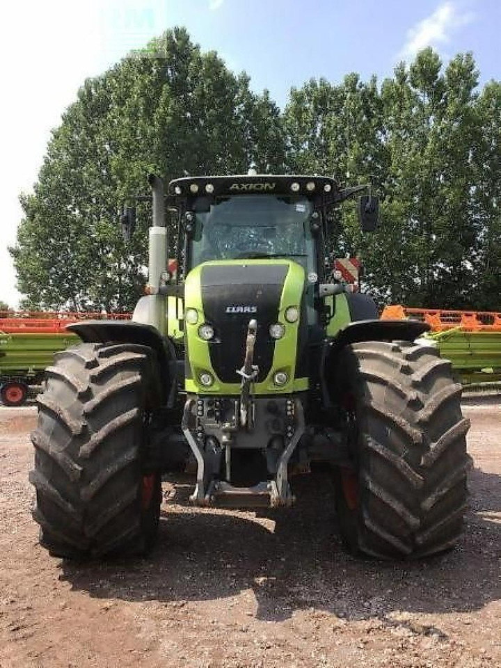 CLAAS axion 950 - Farm tractor: picture 2 CLAAS axion 950 - Farm tractor: picture 2