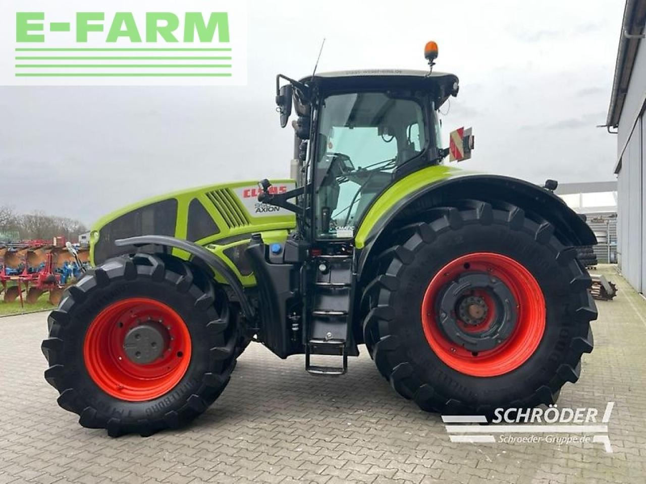 CLAAS axion 950 cmatic rtk - Farm tractor: picture 4 CLAAS axion 950 cmatic rtk - Farm tractor: picture 4