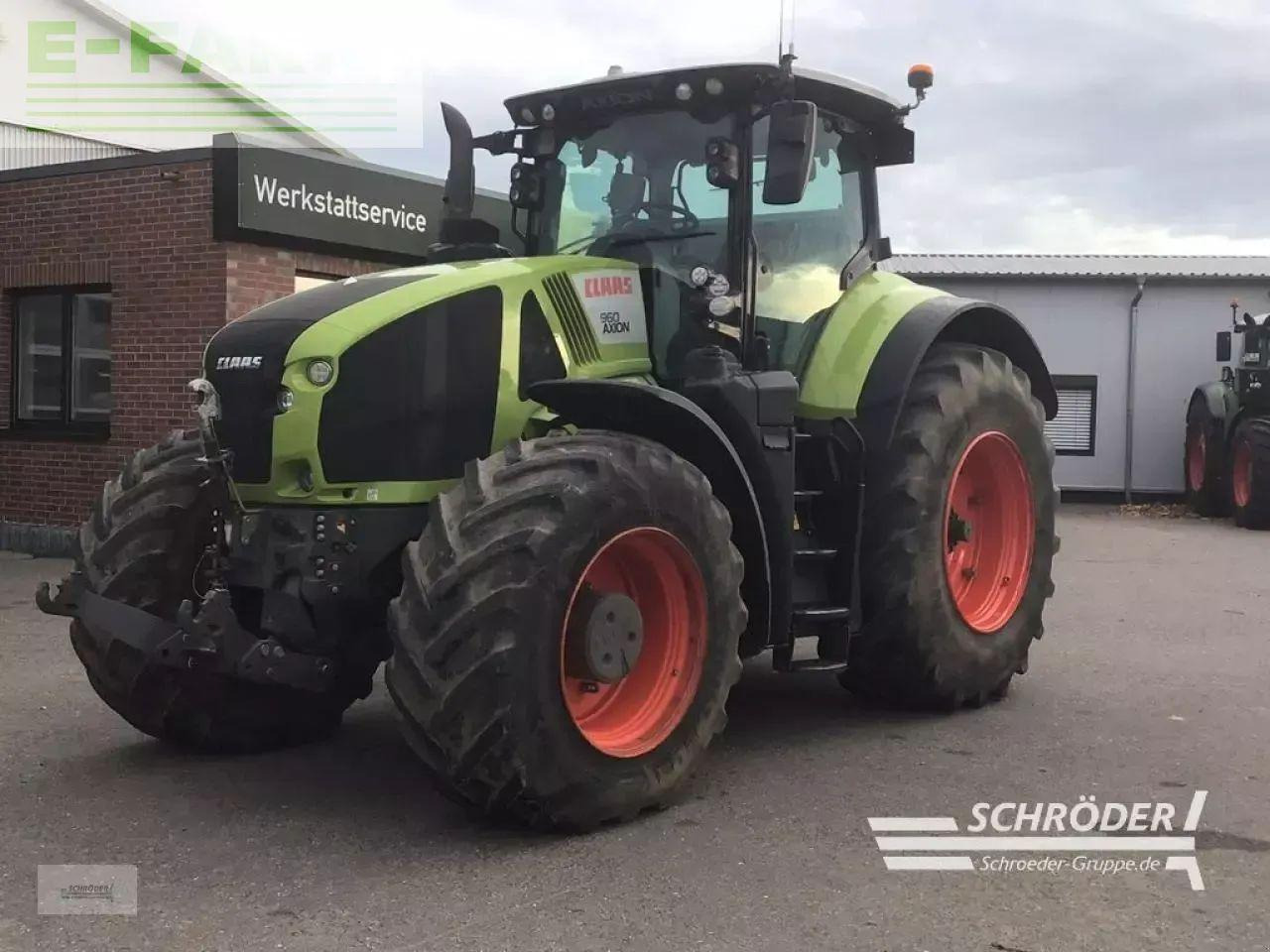 CLAAS axion 960 cmatic | rtk + s10 terminal - Farm tractor: picture 2 CLAAS axion 960 cmatic | rtk + s10 terminal - Farm tractor: picture 2