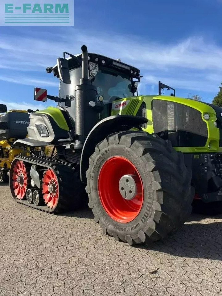 CLAAS axion 960tt - Farm tractor: picture 2 CLAAS axion 960tt - Farm tractor: picture 2
