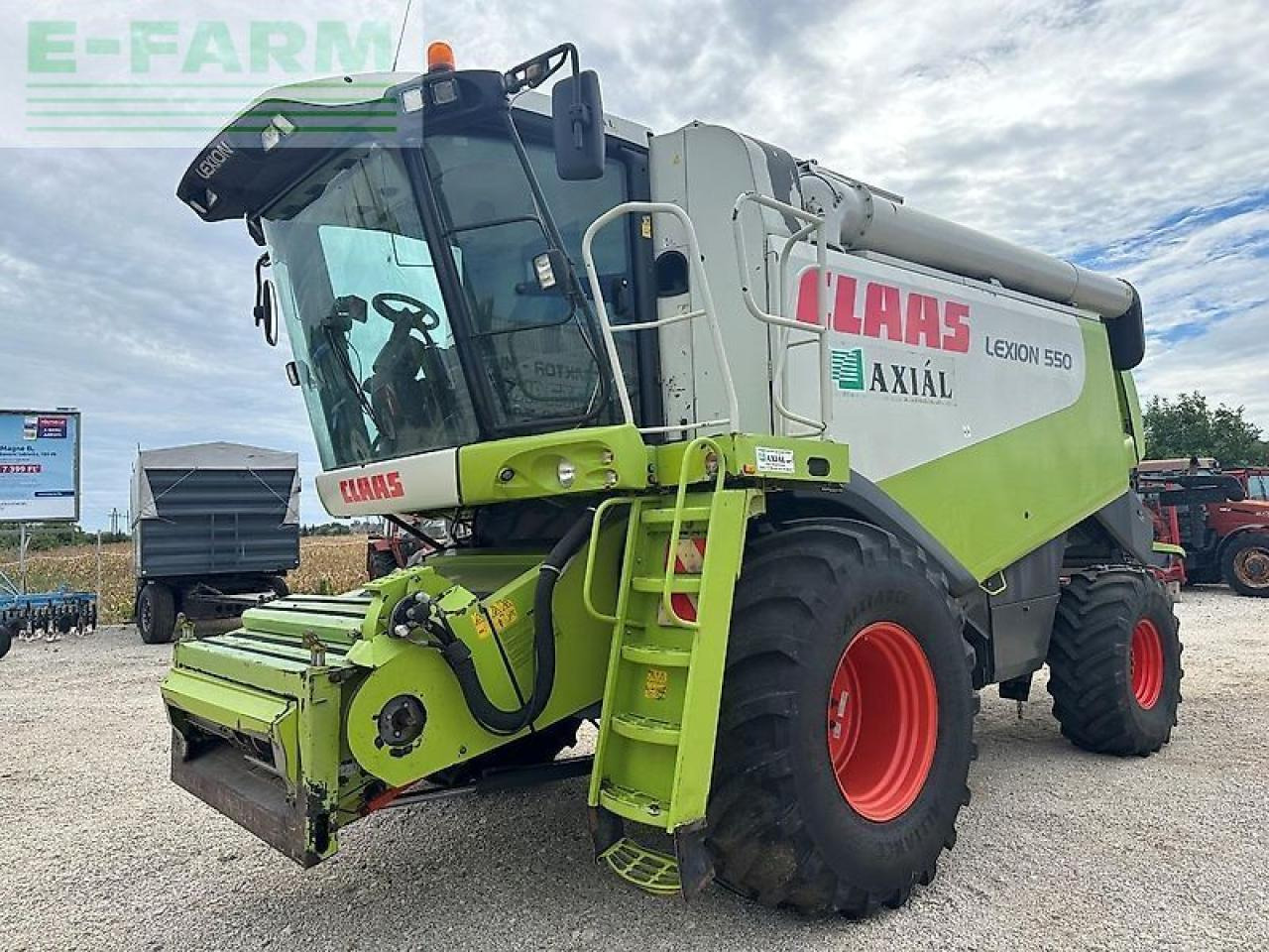 CLAAS lexion 550 - Combine harvester: picture 1 CLAAS lexion 550 - Combine harvester: picture 1
