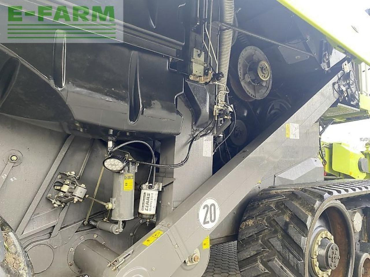 CLAAS lexion 570 tt mit v900+tw - Combine harvester: picture 5 CLAAS lexion 570 tt mit v900+tw - Combine harvester: picture 5
