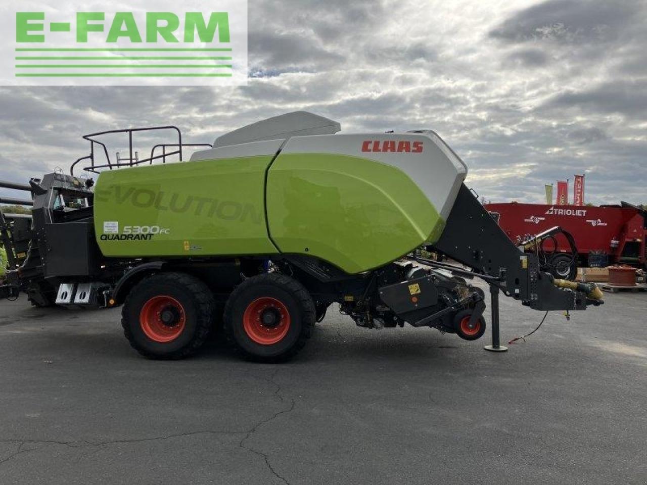 CLAAS quadrant 5300 fc ta - Square baler: picture 1 CLAAS quadrant 5300 fc ta - Square baler: picture 1