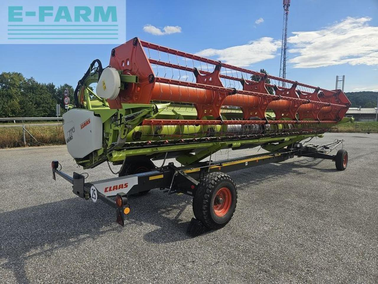 CLAAS vario 770 + rapstrenner + transportwagen - Grain header: picture 5 CLAAS vario 770 + rapstrenner + transportwagen - Grain header: picture 5
