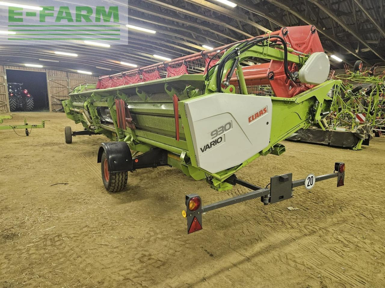 CLAAS vario 930 + 2 rapstrenner + transportwagen - Grain header: picture 4 CLAAS vario 930 + 2 rapstrenner + transportwagen - Grain header: picture 4