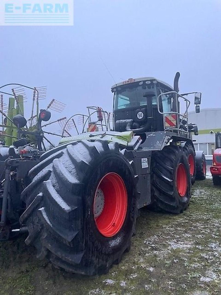 CLAAS xerion 3800 saddle trac SADDLE TRAC - Farm tractor: picture 3 CLAAS xerion 3800 saddle trac SADDLE TRAC - Farm tractor: picture 3