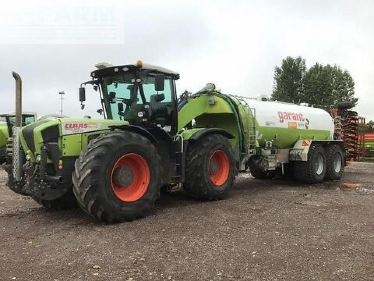 CLAAS xerion 3800 trac vc TRAC VC - Farm tractor: picture 1 CLAAS xerion 3800 trac vc TRAC VC - Farm tractor: picture 1