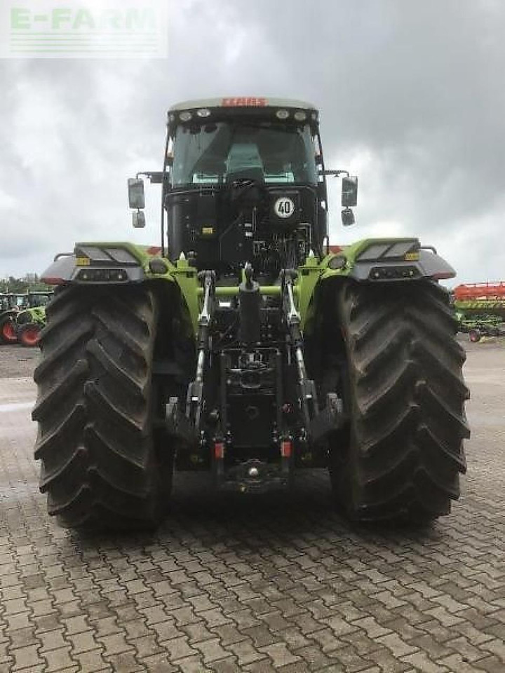 CLAAS xerion 4200 trac vc TRAC VC - Farm tractor: picture 5 CLAAS xerion 4200 trac vc TRAC VC - Farm tractor: picture 5
