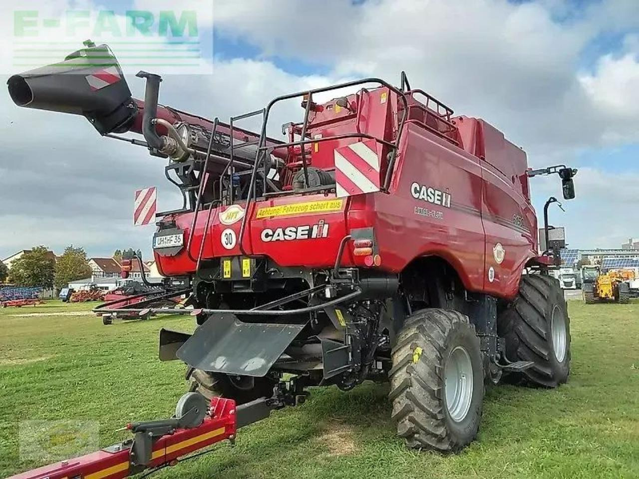 Case-IH axial-flow 6150 inkl. 6,70 m schneidwerk und wagen - Combine harvester: picture 4 Case-IH axial-flow 6150 inkl. 6,70 m schneidwerk und wagen - Combine harvester: picture 4