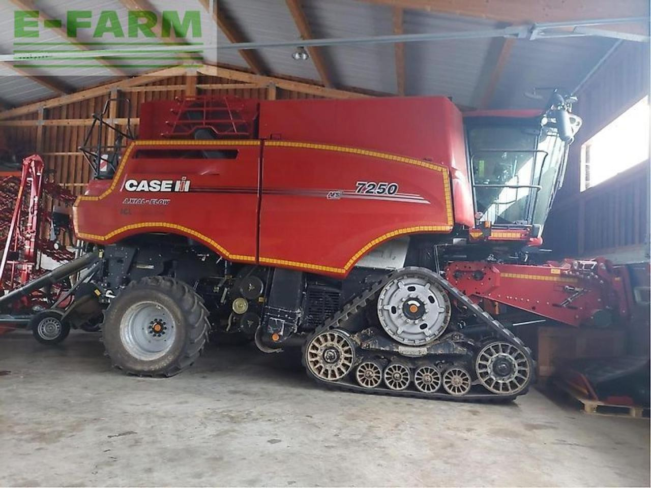 Case-IH axial-flow 7250 - Combine harvester: picture 1 Case-IH axial-flow 7250 - Combine harvester: picture 1