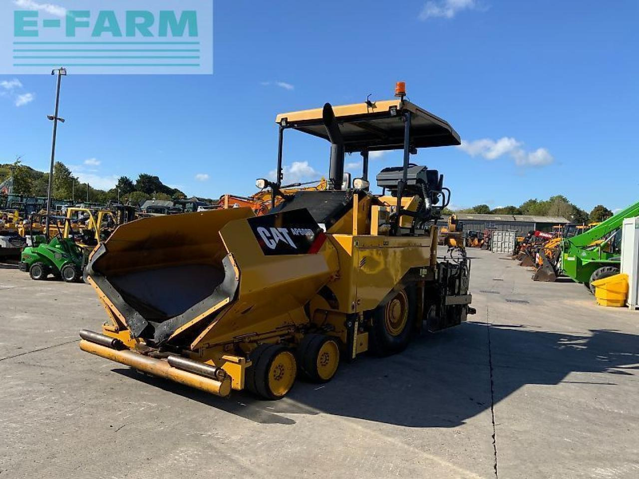 Caterpillar ap 600d asphalt paver finisher (st24422) - Farm tractor: picture 5 Caterpillar ap 600d asphalt paver finisher (st24422) - Farm tractor: picture 5