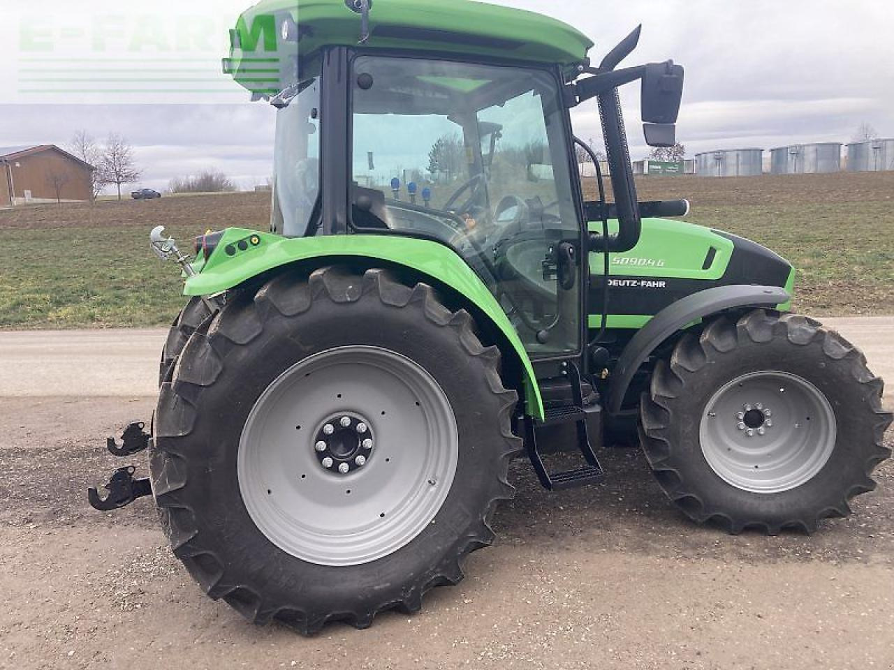 Deutz-Fahr 5090.4 g plus ls - Farm tractor: picture 3 Deutz-Fahr 5090.4 g plus ls - Farm tractor: picture 3