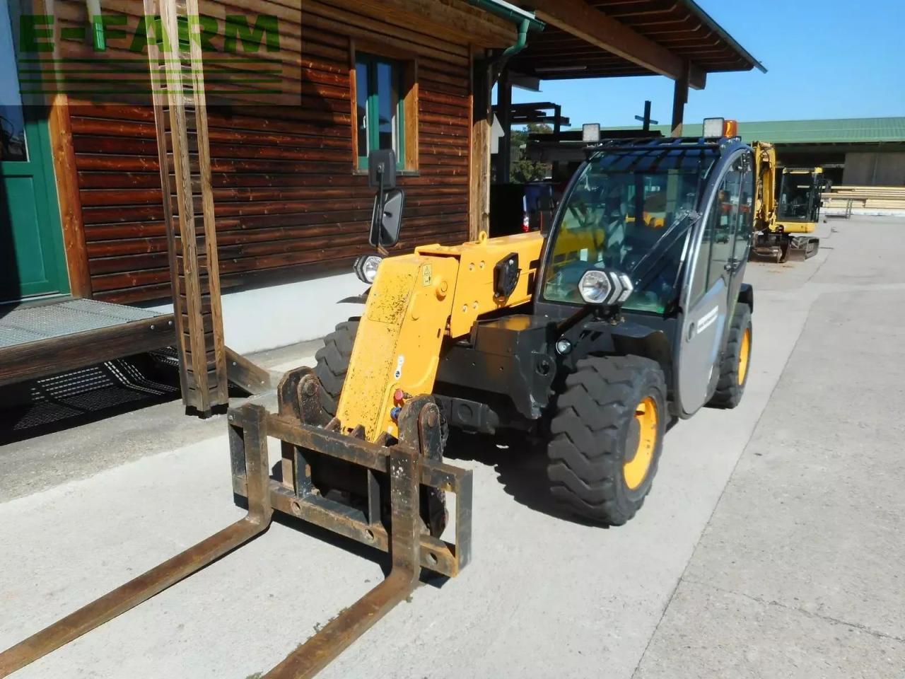 Dieci 26.6 mini agri ( 2,6t + 5,7m ) - Telescopic handler: picture 2 Dieci 26.6 mini agri ( 2,6t + 5,7m ) - Telescopic handler: picture 2