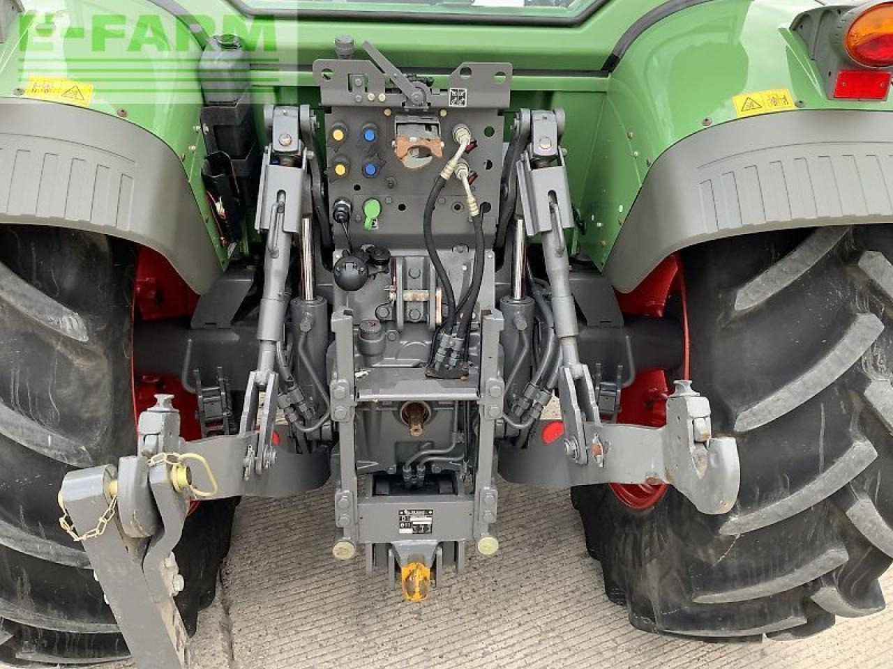 Farm tractor Fendt 210 (st23989): picture 15 Farm tractor Fendt 210 (st23989): picture 15