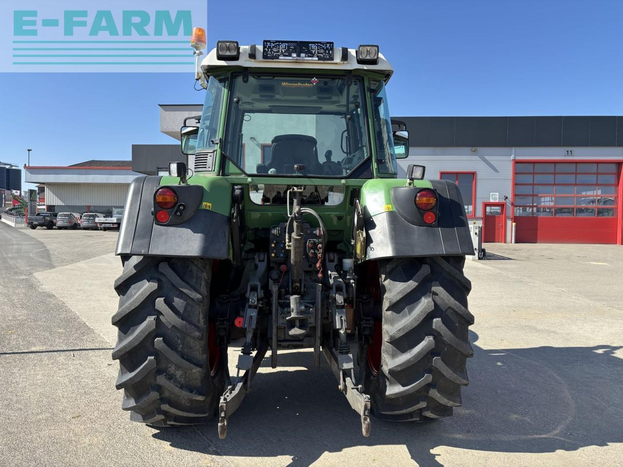 Farm tractor Fendt 412 vario: picture 6