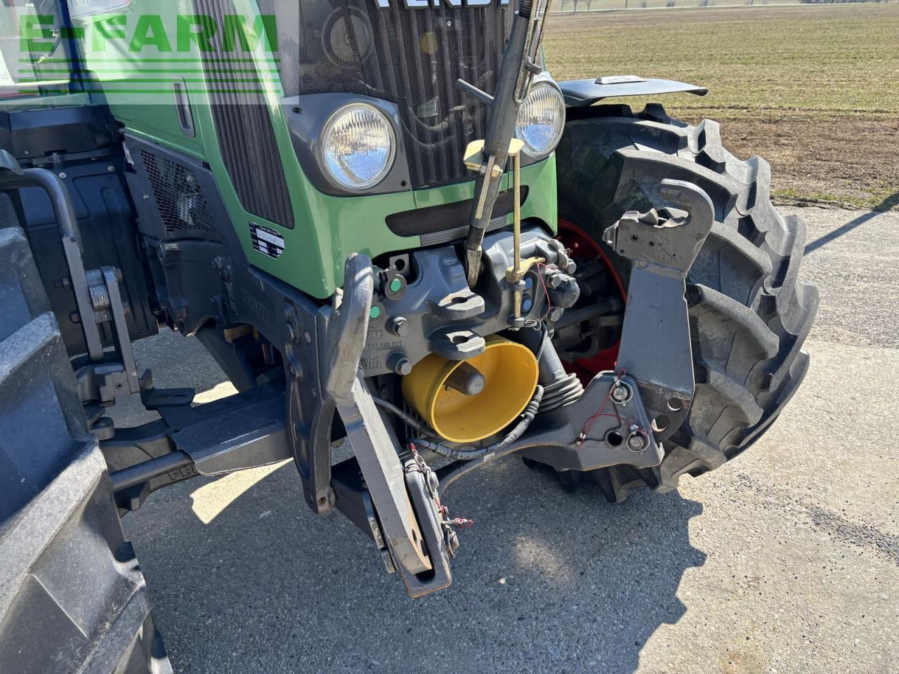 Farm tractor Fendt 412 vario: picture 10