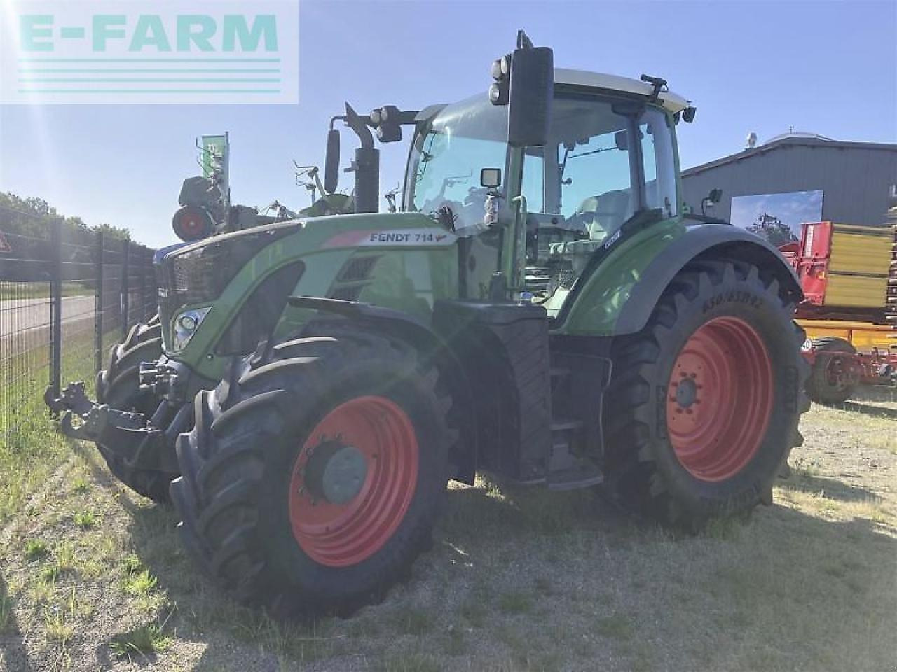 Fendt 714 vario s4 profi Profi - Farm tractor: picture 1 Fendt 714 vario s4 profi Profi - Farm tractor: picture 1