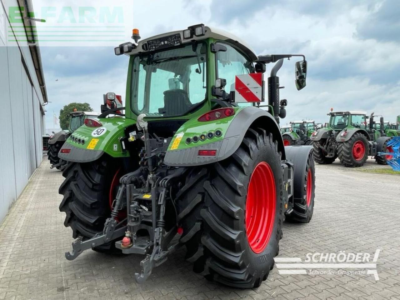Fendt 718 vario gen6 profi Profi - Farm tractor: picture 3 Fendt 718 vario gen6 profi Profi - Farm tractor: picture 3