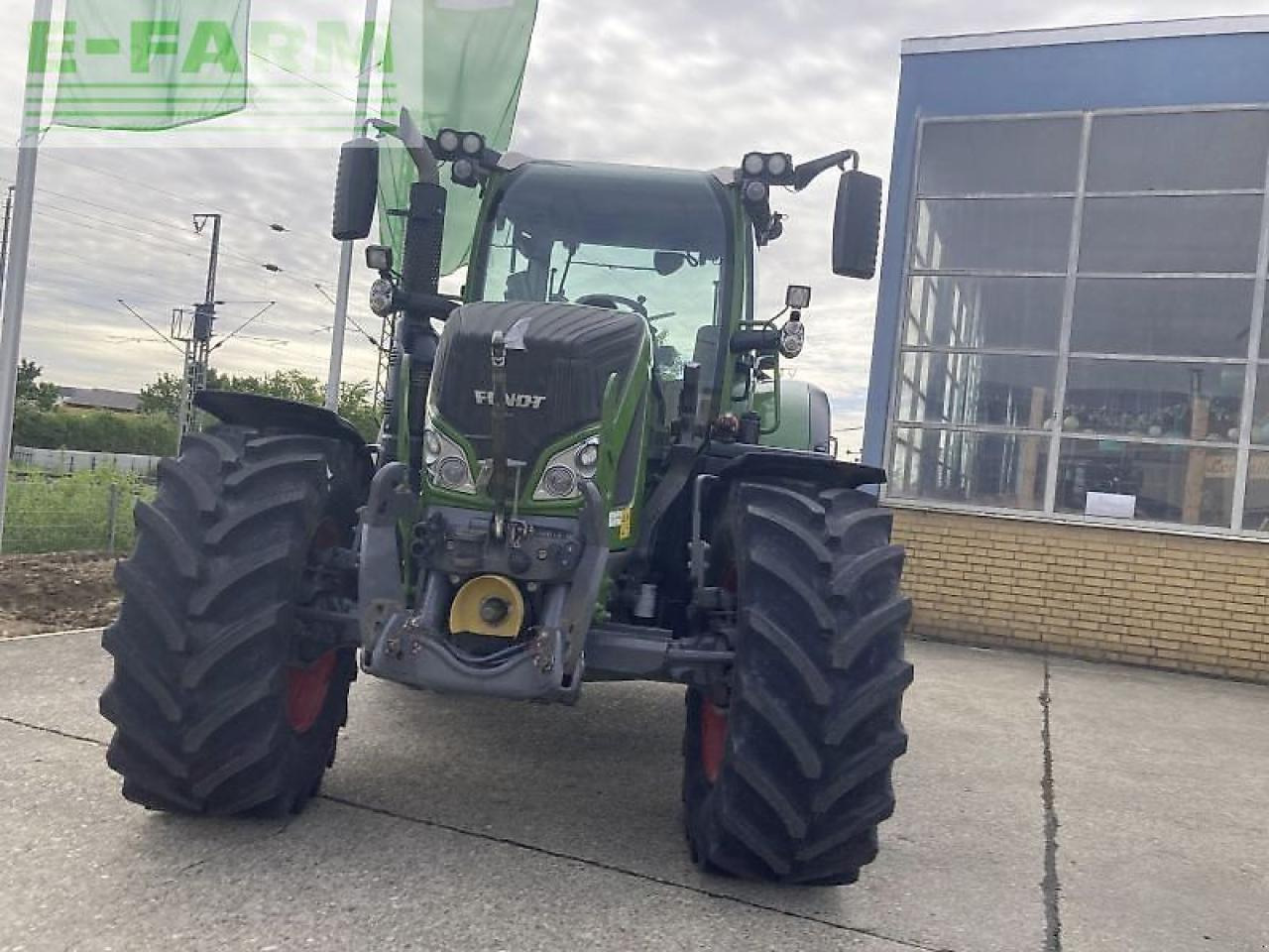 Fendt 718 vario s4 profi plus ProfiPlus - Farm tractor: picture 3 Fendt 718 vario s4 profi plus ProfiPlus - Farm tractor: picture 3
