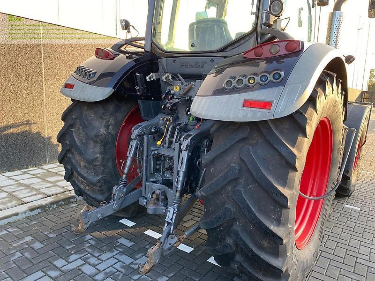 Farm tractor Fendt 720 profiplus: picture 18