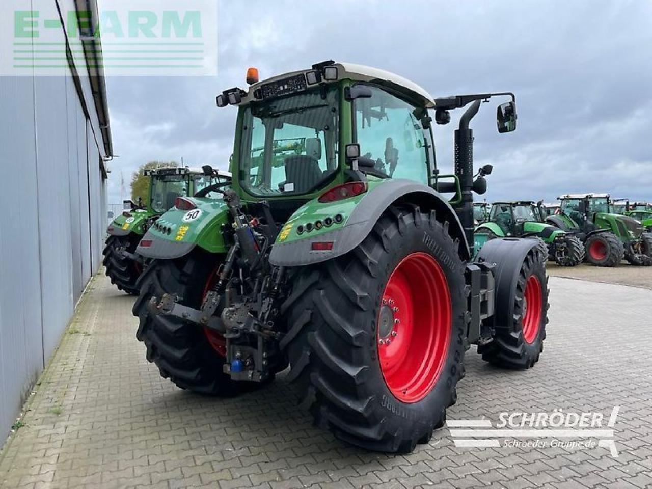 Fendt 720 vario s4 profi plus ProfiPlus - Farm tractor: picture 3 Fendt 720 vario s4 profi plus ProfiPlus - Farm tractor: picture 3