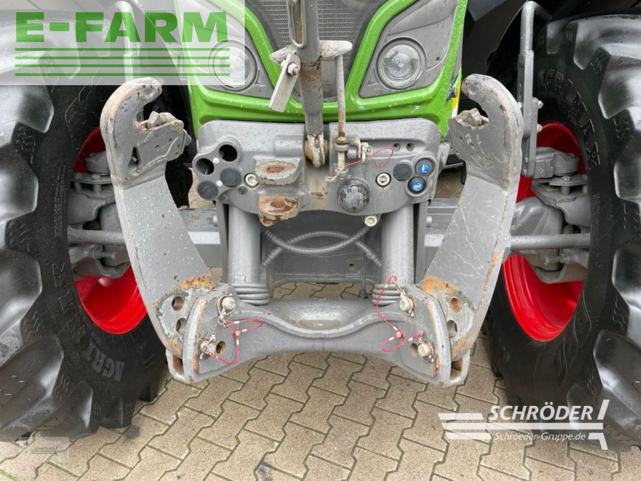 Farm tractor Fendt 724 s4 power plus rtk: picture 7