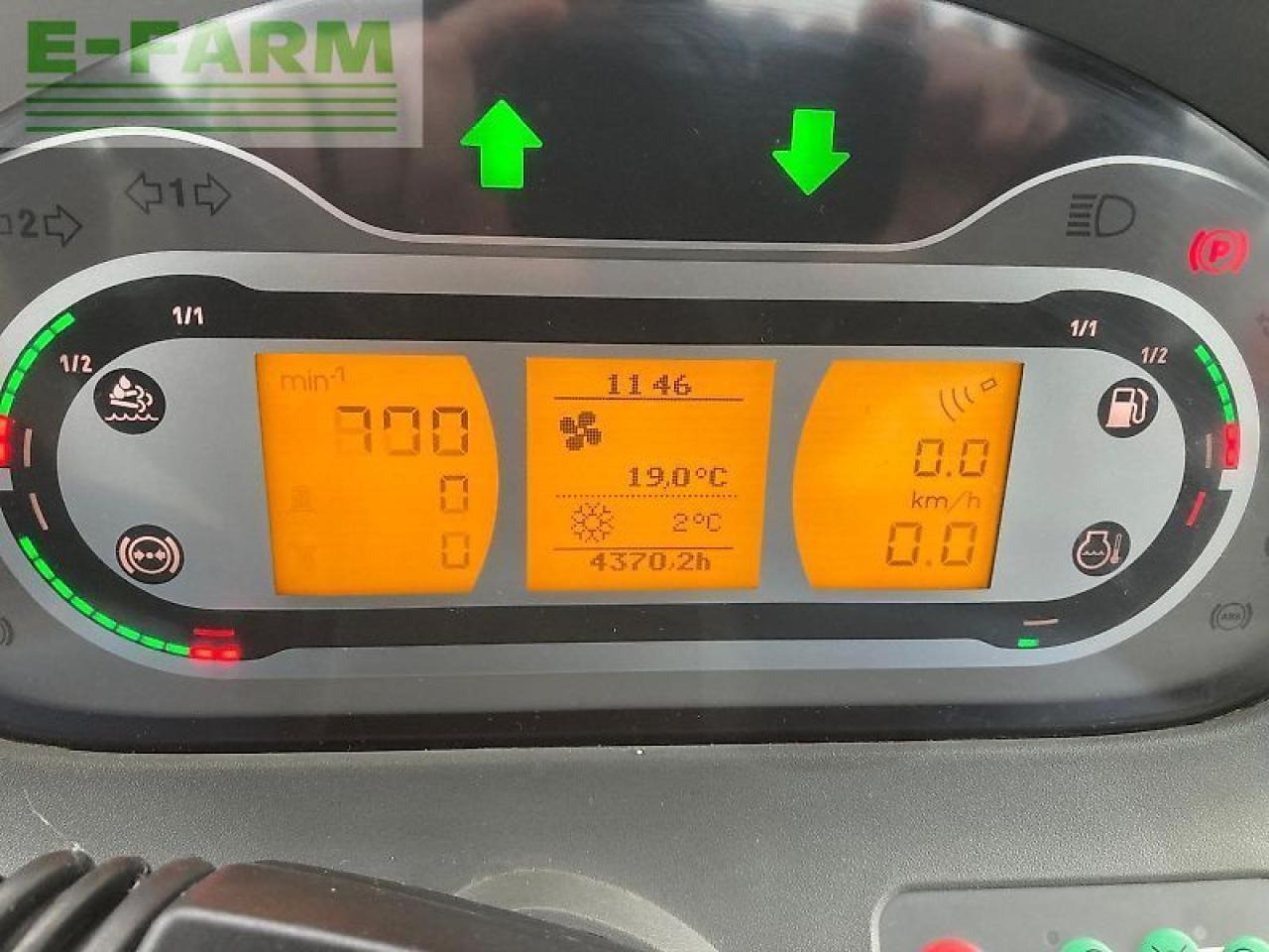 Farm tractor Fendt 724 s4 profi+: picture 14 Farm tractor Fendt 724 s4 profi+: picture 14