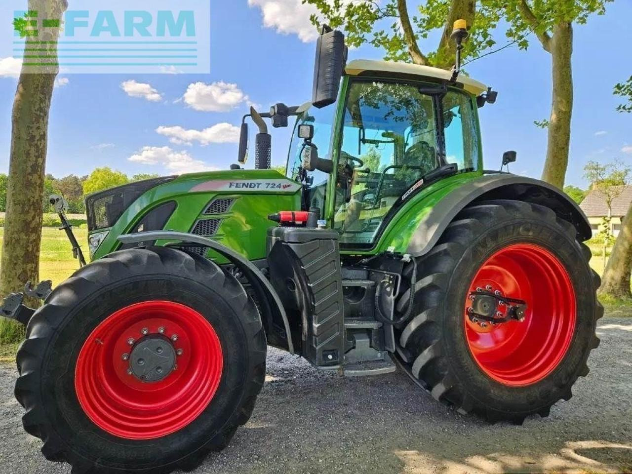 Fendt 724 s4 profi plus (718 720 722 ). - Farm tractor: picture 1 Fendt 724 s4 profi plus (718 720 722 ). - Farm tractor: picture 1