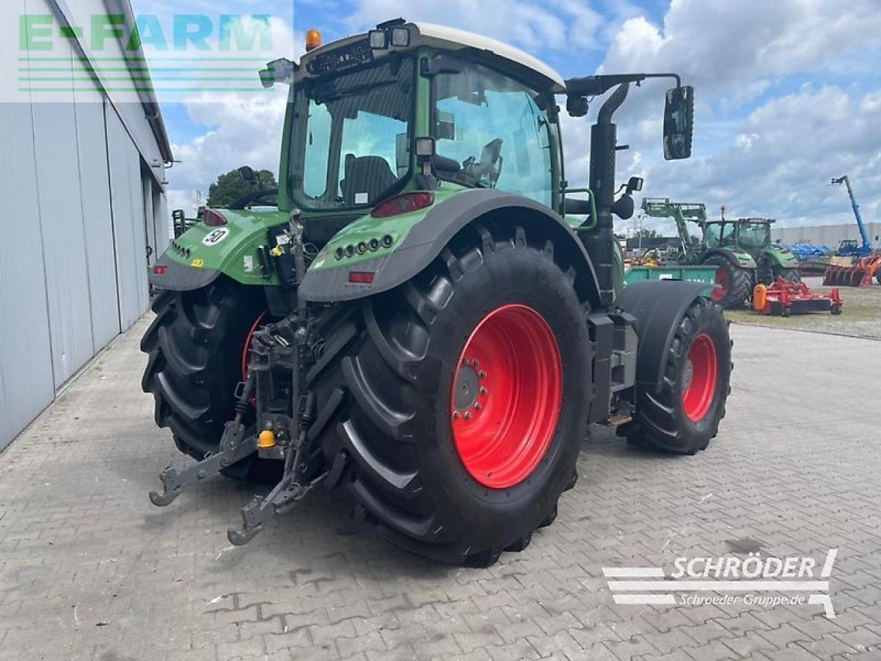 Fendt 724 vario s4 profi plus ProfiPlus - Farm tractor: picture 3 Fendt 724 vario s4 profi plus ProfiPlus - Farm tractor: picture 3