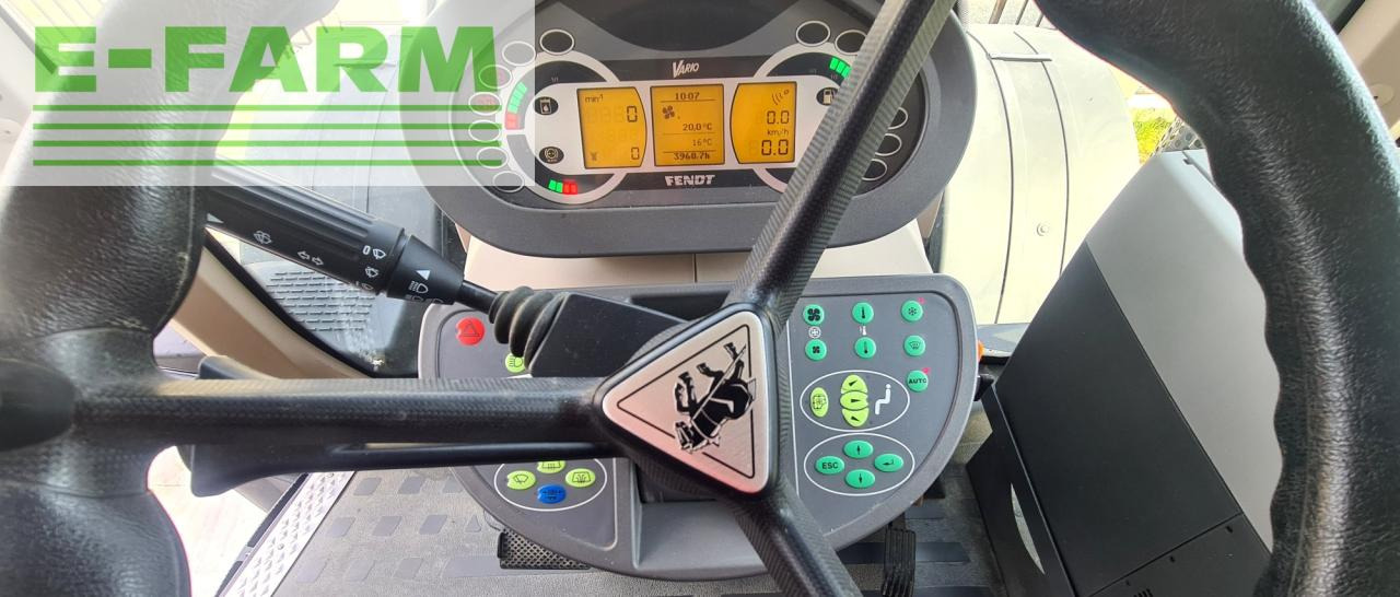 Fendt 826 Vario Profi Plus Plus - Farm tractor: picture 5 Fendt 826 Vario Profi Plus Plus - Farm tractor: picture 5